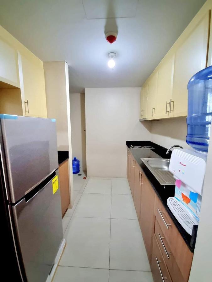 One Palm Tree Villas Manila Luaran gambar